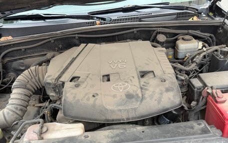 Toyota Land Cruiser Prado 120 рестайлинг, 2007 год, 2 400 000 рублей, 16 фотография