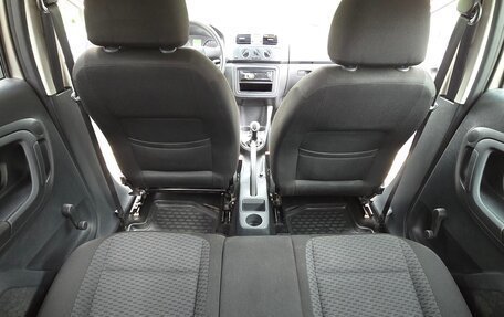 Skoda Fabia II, 2011 год, 560 000 рублей, 11 фотография