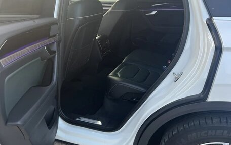 Volkswagen Touareg III, 2018 год, 4 500 000 рублей, 6 фотография