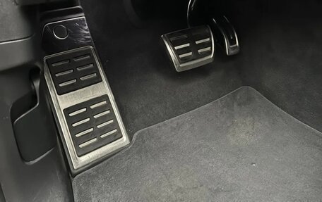 Volkswagen Touareg III, 2018 год, 4 500 000 рублей, 10 фотография