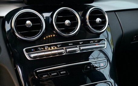 Mercedes-Benz C-Класс, 2018 год, 2 500 000 рублей, 15 фотография