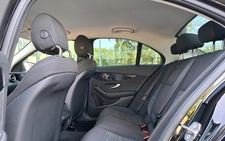 Mercedes-Benz C-Класс, 2018 год, 2 500 000 рублей, 19 фотография