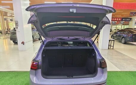 Volkswagen Golf VIII, 2022 год, 2 350 000 рублей, 5 фотография