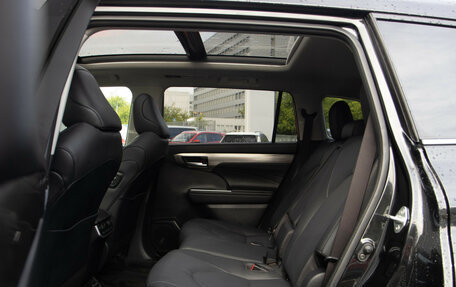 Toyota Highlander, 2025 год, 4 928 800 рублей, 9 фотография