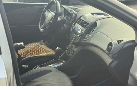 Chevrolet Aveo III, 2013 год, 550 000 рублей, 7 фотография