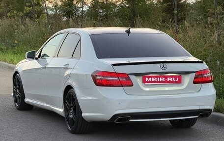 Mercedes-Benz E-Класс, 2010 год, 1 250 000 рублей, 5 фотография