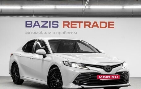 Toyota Camry, 2020 год, 3 400 000 рублей, 4 фотография
