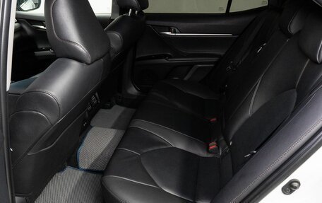 Toyota Camry, 2020 год, 3 400 000 рублей, 16 фотография