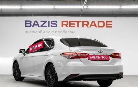 Toyota Camry, 2020 год, 3 400 000 рублей, 8 фотография