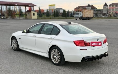 BMW 5 серия, 2014 год, 1 000 000 рублей, 4 фотография