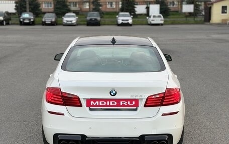 BMW 5 серия, 2014 год, 1 000 000 рублей, 5 фотография