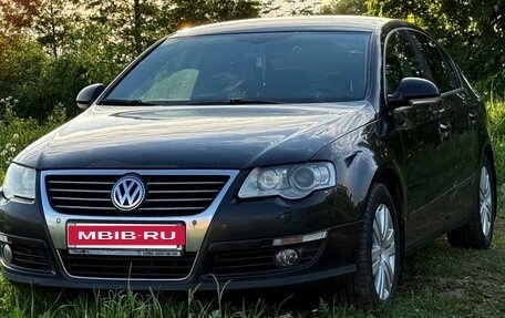 Volkswagen Passat B6, 2010 год, 650 000 рублей, 2 фотография