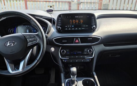 Hyundai Santa Fe IV, 2019 год, 3 000 000 рублей, 19 фотография