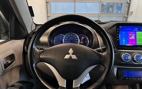 Mitsubishi L200 IV рестайлинг, 2008 год, 1 271 000 рублей, 10 фотография
