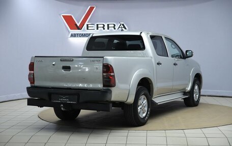 Toyota Hilux VII, 2013 год, 1 690 000 рублей, 4 фотография