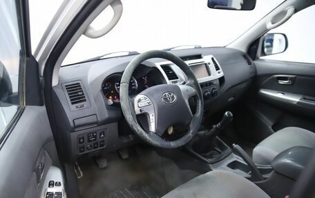 Toyota Hilux VII, 2013 год, 1 690 000 рублей, 9 фотография
