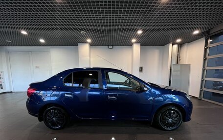 Renault Logan II, 2015 год, 470 000 рублей, 2 фотография