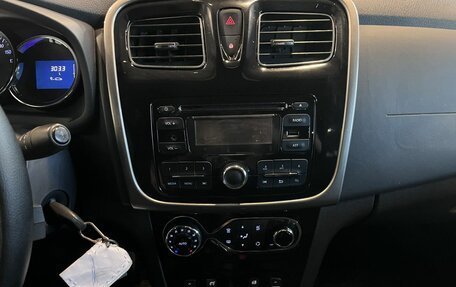 Renault Logan II, 2015 год, 470 000 рублей, 13 фотография
