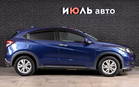 Honda Vezel, 2016 год, 1 600 000 рублей, 9 фотография