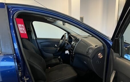 Renault Logan II, 2015 год, 470 000 рублей, 28 фотография