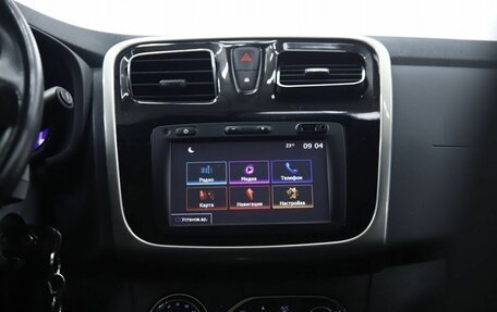 Renault Sandero II рестайлинг, 2017 год, 1 070 000 рублей, 13 фотография