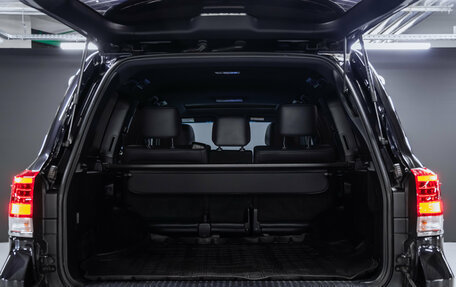 Toyota Land Cruiser 200, 2020 год, 8 200 000 рублей, 10 фотография