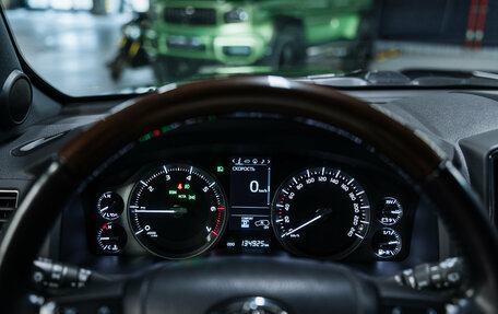 Toyota Land Cruiser 200, 2020 год, 8 200 000 рублей, 13 фотография