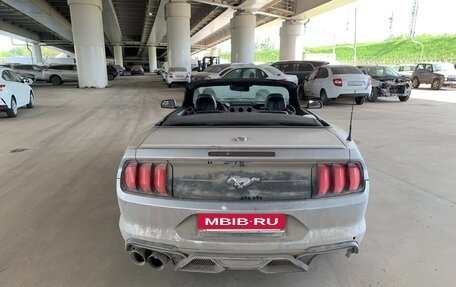 Ford Mustang VI рестайлинг, 2020 год, 2 940 000 рублей, 8 фотография
