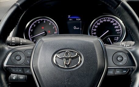 Toyota Camry, 2021 год, 3 199 000 рублей, 15 фотография