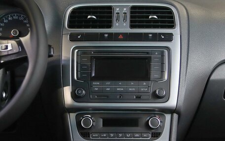 Volkswagen Polo VI (EU Market), 2016 год, 899 000 рублей, 10 фотография