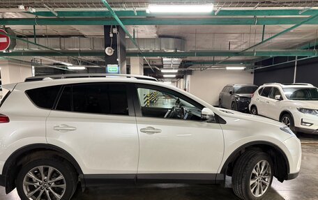 Toyota RAV4, 2019 год, 2 670 000 рублей, 4 фотография