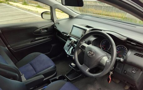 Toyota Wish II, 2013 год, 1 260 000 рублей, 9 фотография