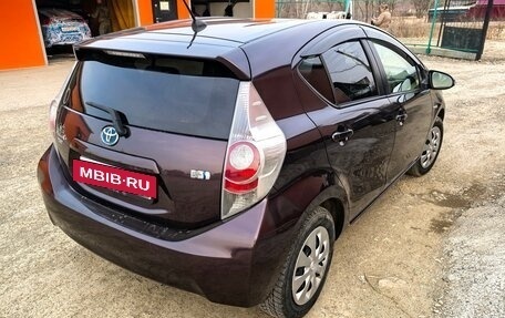 Toyota Aqua I, 2014 год, 750 000 рублей, 5 фотография