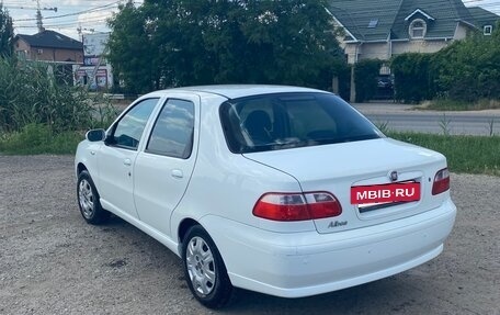 Fiat Albea I рестайлинг, 2010 год, 390 000 рублей, 3 фотография