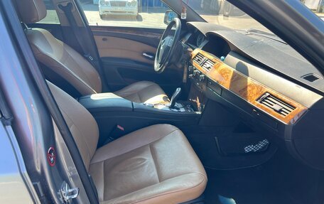 BMW 5 серия, 2008 год, 880 000 рублей, 8 фотография