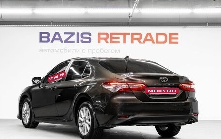Toyota Camry, 2021 год, 3 300 000 рублей, 8 фотография
