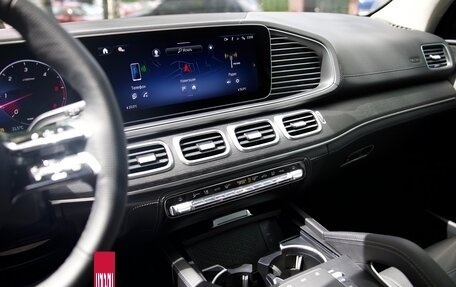 Mercedes-Benz GLS, 2025 год, 15 890 000 рублей, 25 фотография