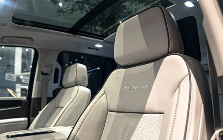 GMC Yukon IV, 2022 год, 11 900 000 рублей, 25 фотография