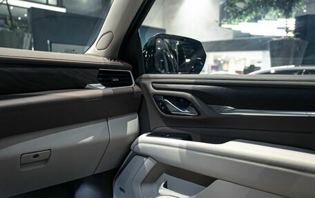 GMC Yukon IV, 2022 год, 11 900 000 рублей, 21 фотография