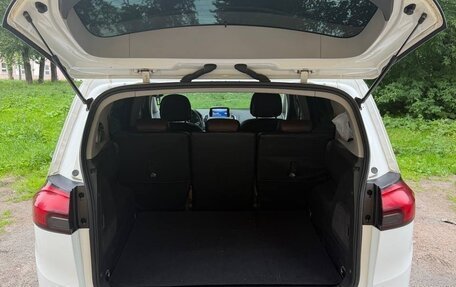 Opel Zafira C рестайлинг, 2013 год, 900 000 рублей, 7 фотография