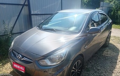 Hyundai Solaris II рестайлинг, 2011 год, 650 000 рублей, 1 фотография