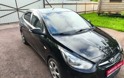 Hyundai Solaris II рестайлинг, 2011 год, 1 350 000 рублей, 1 фотография