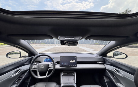 BYD Qin, 2025 год, 1 754 602 рублей, 12 фотография