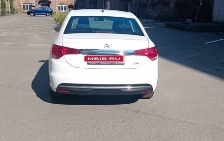 Citroen C4 II рестайлинг, 2018 год, 1 000 000 рублей, 4 фотография