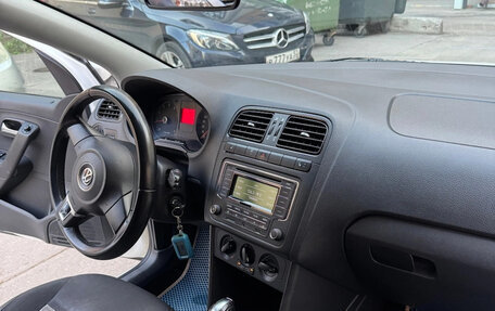 Volkswagen Polo VI (EU Market), 2012 год, 680 000 рублей, 5 фотография