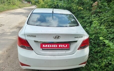 Hyundai Solaris II рестайлинг, 2014 год, 1 300 000 рублей, 3 фотография
