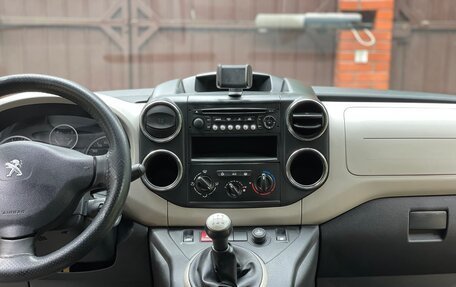 Peugeot Partner II рестайлинг 2, 2012 год, 495 000 рублей, 17 фотография