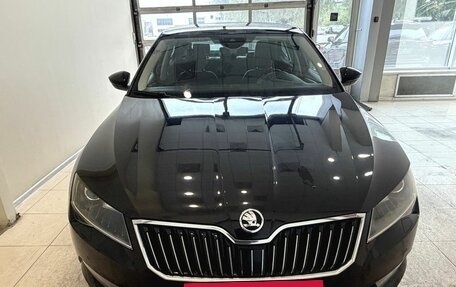 Skoda Superb III рестайлинг, 2015 год, 1 650 000 рублей, 2 фотография