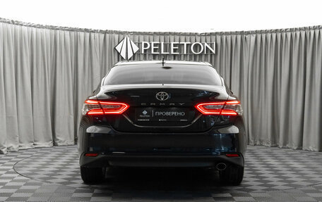 Toyota Camry, 2020 год, 3 230 000 рублей, 6 фотография