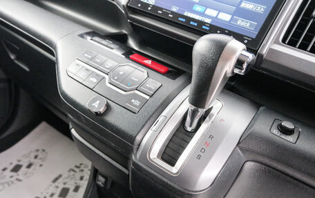 Honda Stepwgn IV, 2014 год, 1 569 000 рублей, 17 фотография